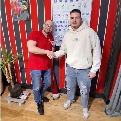 Jogosítvány megszerzése a Ring Autósiskolával
